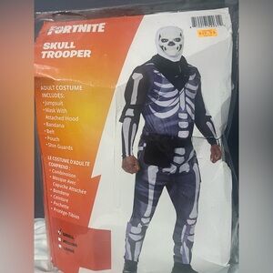FORTNITE Skulltrooper costume perfect condition never  been worn